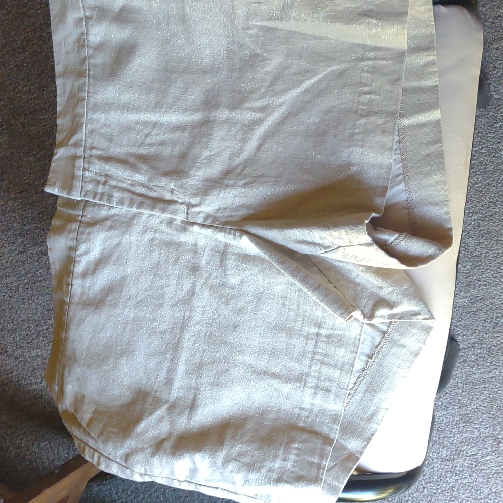 Banana republic sparkle gold cream colored shorts size 14
